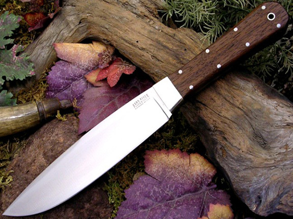 Туристический нож Bark River Rogue American Walnut Туристический нож Bark River Rogue American Walnut