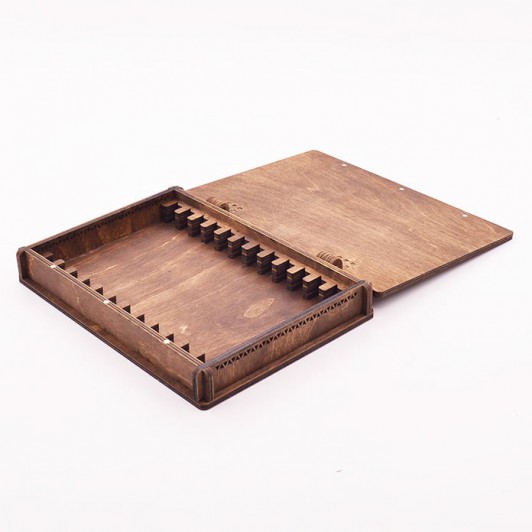 Деревянная шкатулка для хранения 12-ти заточных брусков Жук 5320 Деревянная шкатулка для хранения 12-ти заточных брусков Жук 5320