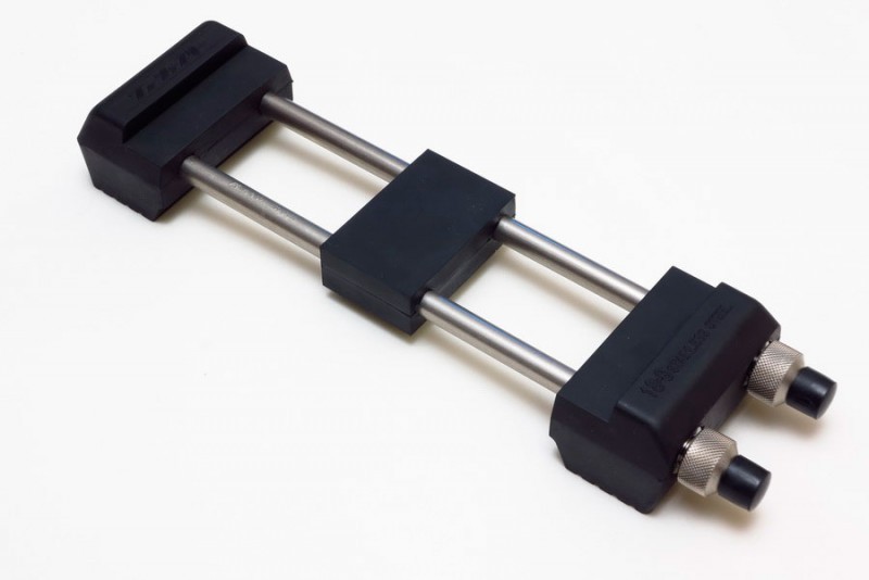 Держатель водного камня (нержавейка) Shapton GS-S, 183-210 мм, ширина 70 мм. Держатель водного камня (нержавейка) Shapton GS-S, 183-210 мм, ширина 70 мм.