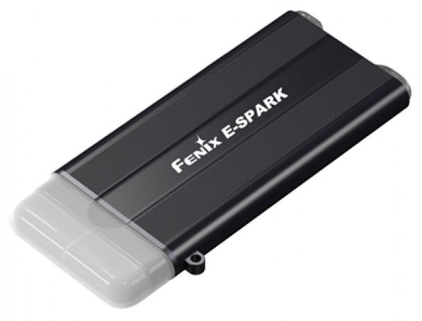Фонарь Fenix E-SPARK с функцией повербанка Фонарь Fenix E-SPARK с функцией повербанка