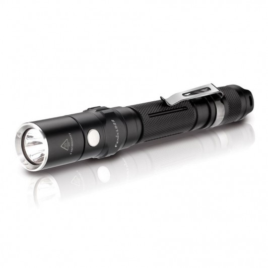 Фонарь Fenix LD22 (2015) Cree XP-G2 (R5) Фонарь Fenix LD22 (2015) Cree XP-G2 (R5)