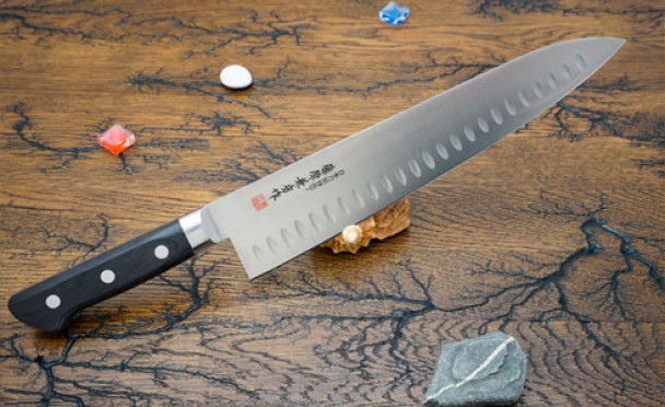 Кухонный нож Fujiwara Kanefusa FKS с проточкой Gyuto 30 см. Кухонный нож Fujiwara Kanefusa FKS с проточкой Gyuto 30 см.