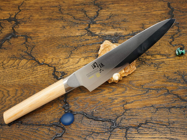 Кухонный нож KAI 10000CL Gyuto AE-5255, нержавеющая сталь VG-MAX, лезвие 18 см. Кухонный нож KAI 10000CL Gyuto AE-5255, нержавеющая сталь VG-MAX, лезвие 18 см.