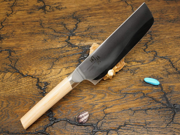 Кухонный нож KAI 10000CL Nakiri AE-5257, нержавеющая сталь VG-MAX, лезвие 16,5 см. Кухонный нож KAI 10000CL Nakiri AE-5257, нержавеющая сталь VG-MAX, лезвие 16,5 см.