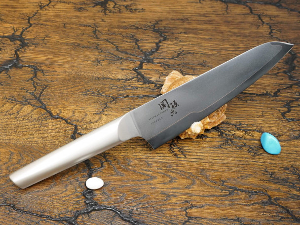 Кухонный нож KAI 10000ST Santoku AB-5290, нержавеющая сталь VG-MAX, лезвие 16,5 см. Кухонный нож KAI 10000ST Santoku AB-5290, нержавеющая сталь VG-MAX, лезвие 16,5 см.