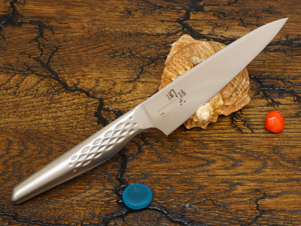 Кухонный нож KAI Shoso Petty AB-5163, композитная высокоуглеродистая сталь, лезвие 15 см. Кухонный нож KAI Shoso Petty AB-5163, композитная высокоуглеродистая сталь, лезвие 15 см.