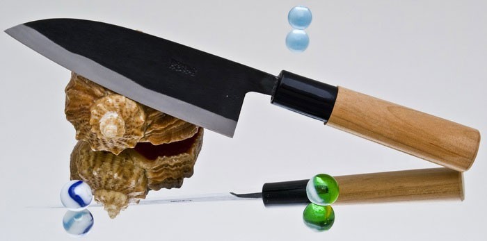 Кухонный нож Moritaka A2 Standard Small Santoku NS-130, 13 см. Кухонный нож Moritaka A2 Standard Small Santoku NS-130, 13 см.