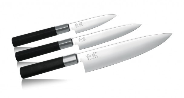 Набор из 3-х кухонных ножей KAI Wasabi Black 67S-300 Набор из 3-х кухонных ножей KAI Wasabi Black 67S-300