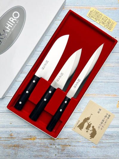 Набор из 3 кухонных ножей: Деба, Янагиба и Сантоку Masahiro Gift 11535, сталь Stainless Steel Набор из 3 кухонных ножей: Деба, Янагиба и Сантоку Masahiro Gift 11535, сталь Stainless Steel