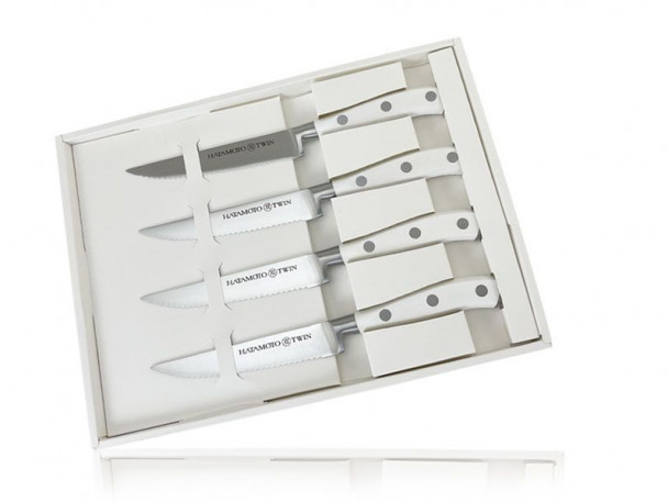 Набор ножей для стейка Hatamoto H1401, длина лезвий 115 мм. Набор ножей для стейка Hatamoto H1401, длина лезвий 115 мм.