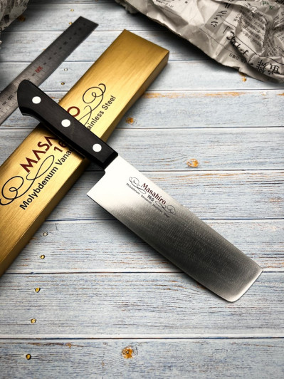 Нож кухонный Накири Masahiro MV black plywood 14035, лезвие 165 мм., сталь MBS-26 Нож кухонный Накири Masahiro MV black plywood 14035, лезвие 165 мм., сталь MBS-26