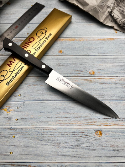 Нож кухонный Петти Masahiro MV black plywood 14004 2, лезвие 150 мм., сталь MBS-26 Нож кухонный Петти Masahiro MV black plywood 14004 2, лезвие 150 мм., сталь MBS-26