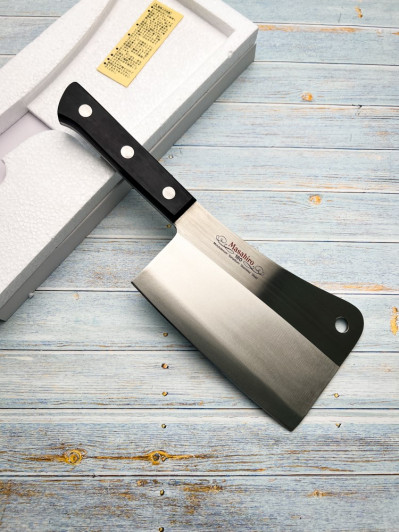 Нож кухонный Топорик Masahiro MV black plywood 13494, лезвие 186 мм., сталь MBS-26 Нож кухонный Топорик Masahiro MV black plywood 13494, лезвие 186 мм., сталь MBS-26