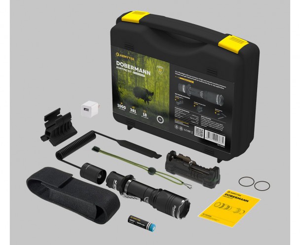 Охотночий набор Armytek Dobermann Hunting Kit F02004C Охотночий набор Armytek Dobermann Hunting Kit F02004C