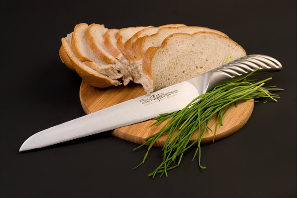 Нож для нарезки хлеба Tojiro FD-962 Нож для нарезки хлеба Tojiro FD-962