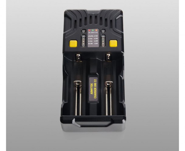 Универсальное зарядное устройство Armytek Uni C2 A02401C Универсальное зарядное устройство Armytek Uni C2 A02401C