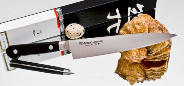 Универсальный нож Misono Molibden Steel Petty 120 мм. Универсальный нож Misono Molibden Steel Petty 120 мм.