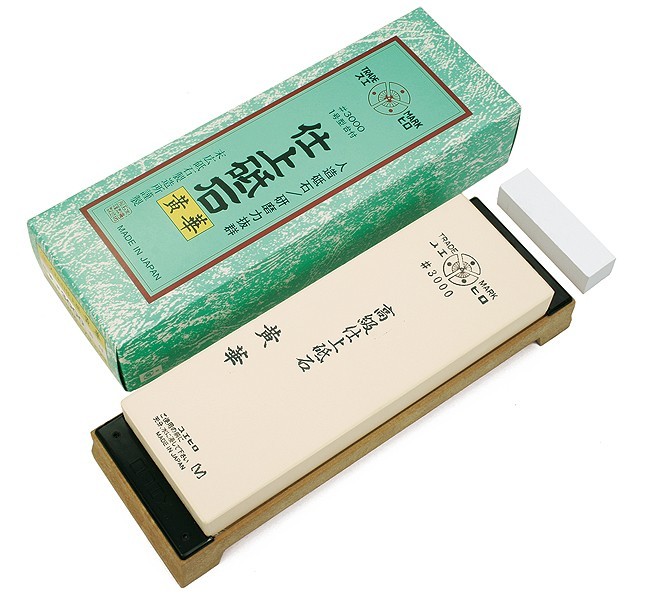 Водный камень Suehiro DEBADO 3000 Ouka, 3000 грит, 206x73x23 на подставке Водный камень Suehiro DEBADO 3000 Ouka, 3000 грит, 206x73x23 на подставке