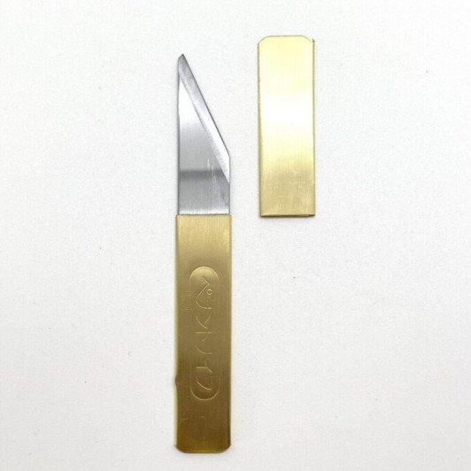 Нож для резьбы по дереву Yoshiharu SS-120, сталь Aogami Ni-Mai, для правши Нож для резьбы по дереву Yoshiharu SS-120, сталь Aogami Ni-Mai, для правши