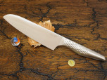 Кухонный нож KAI Shoso Santoku AB-5156, композитная высокоуглеродистая сталь, лезвие 16,5 см.